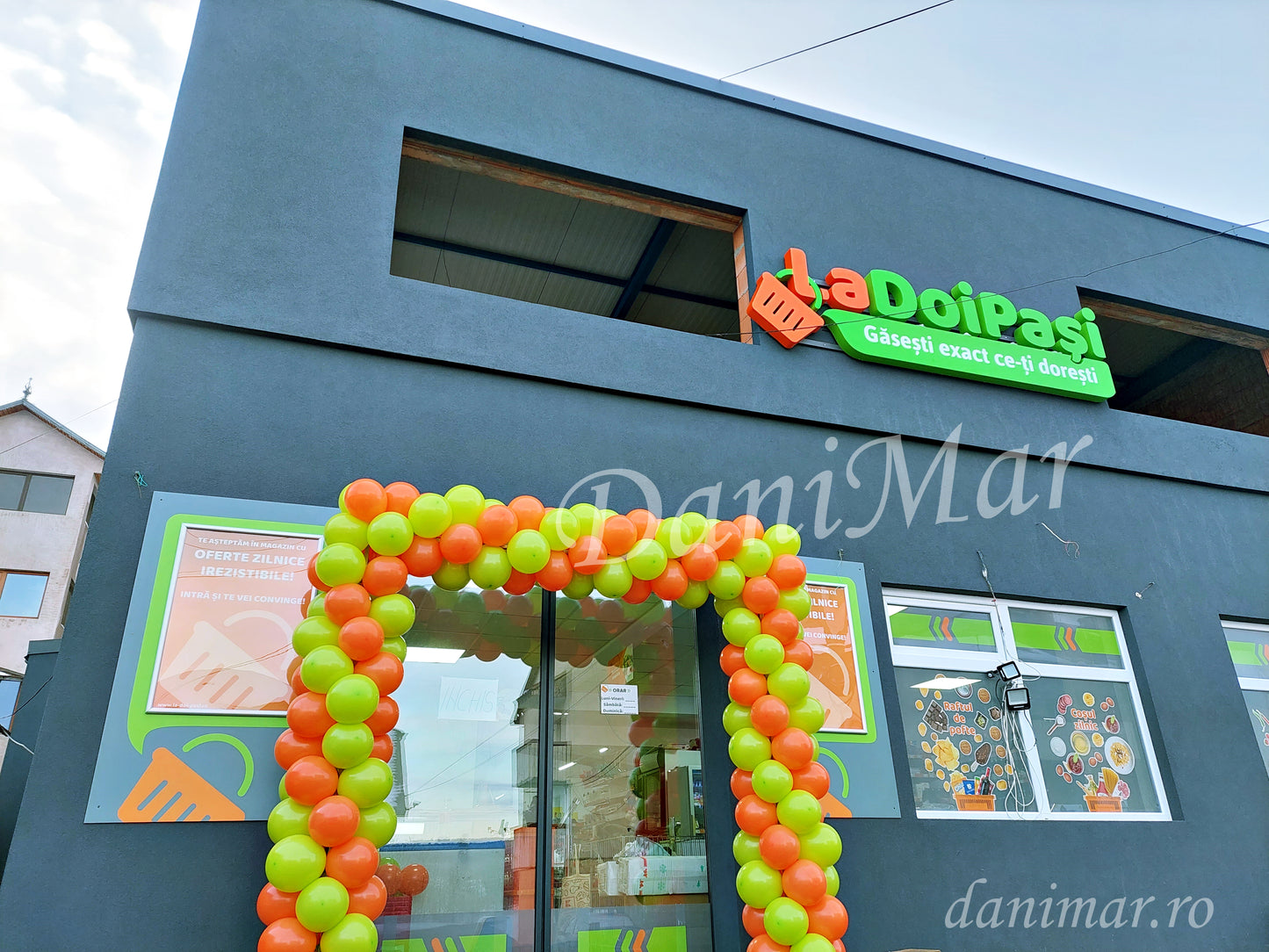 Arcada baloane deschidere magazin
