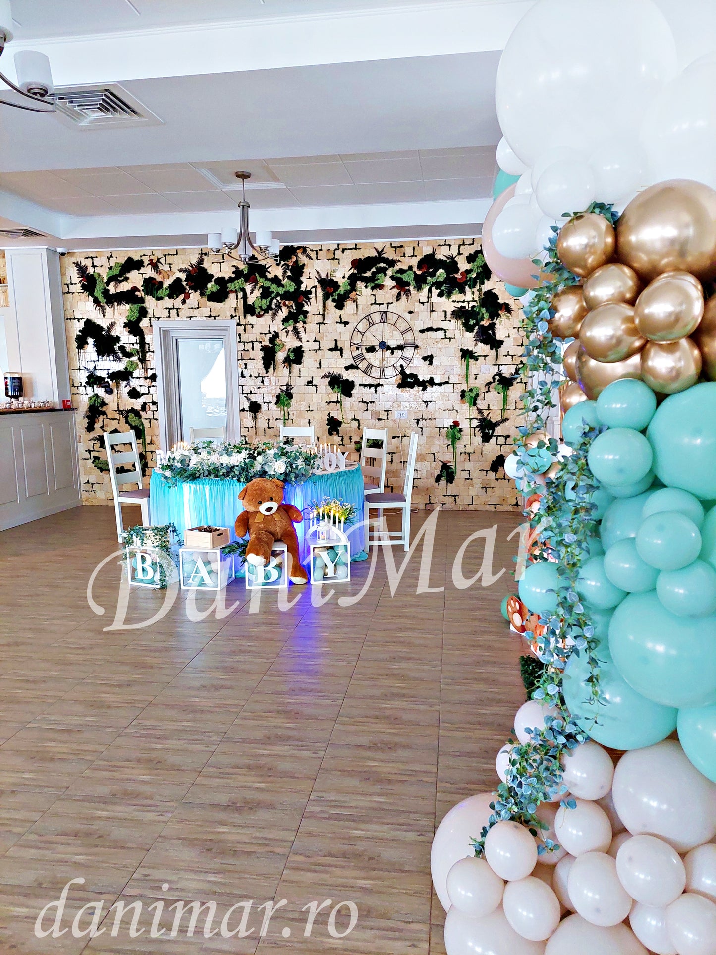 Decor botez baietel - animale de padure