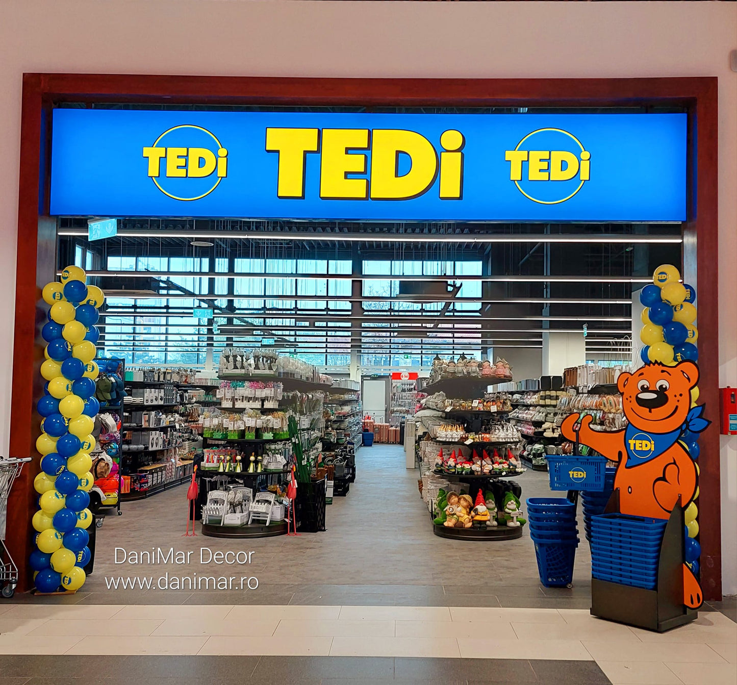 Arcade deschidere magazin