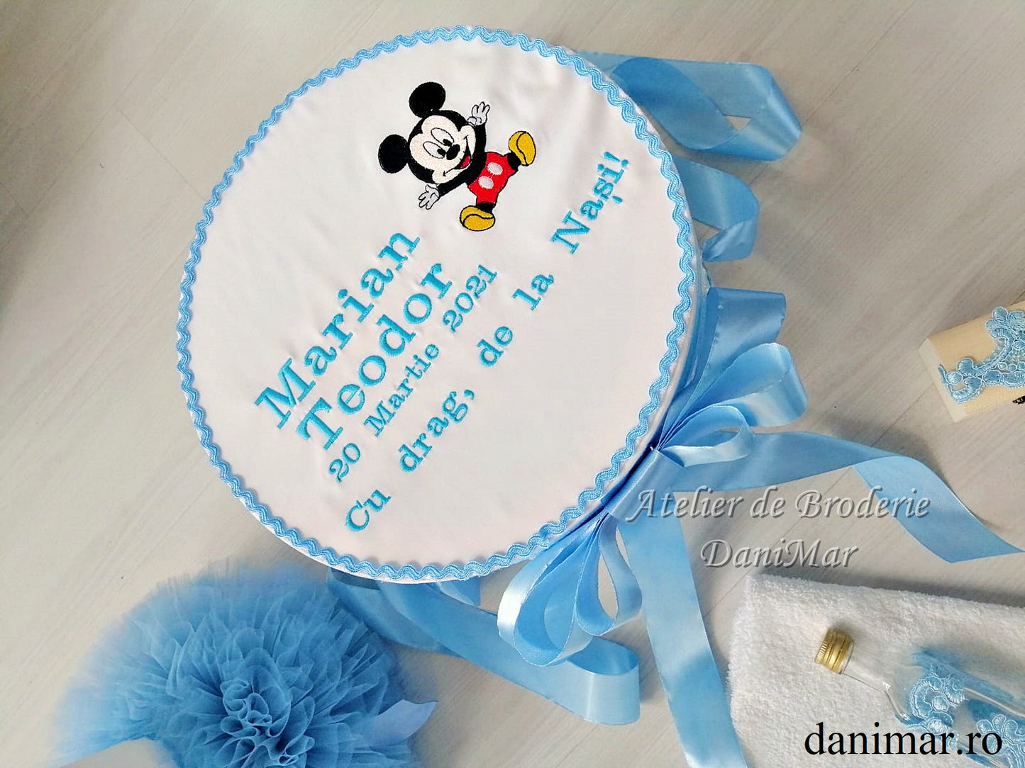 Cutie trusou personalizata cu broderie - DaniMar
