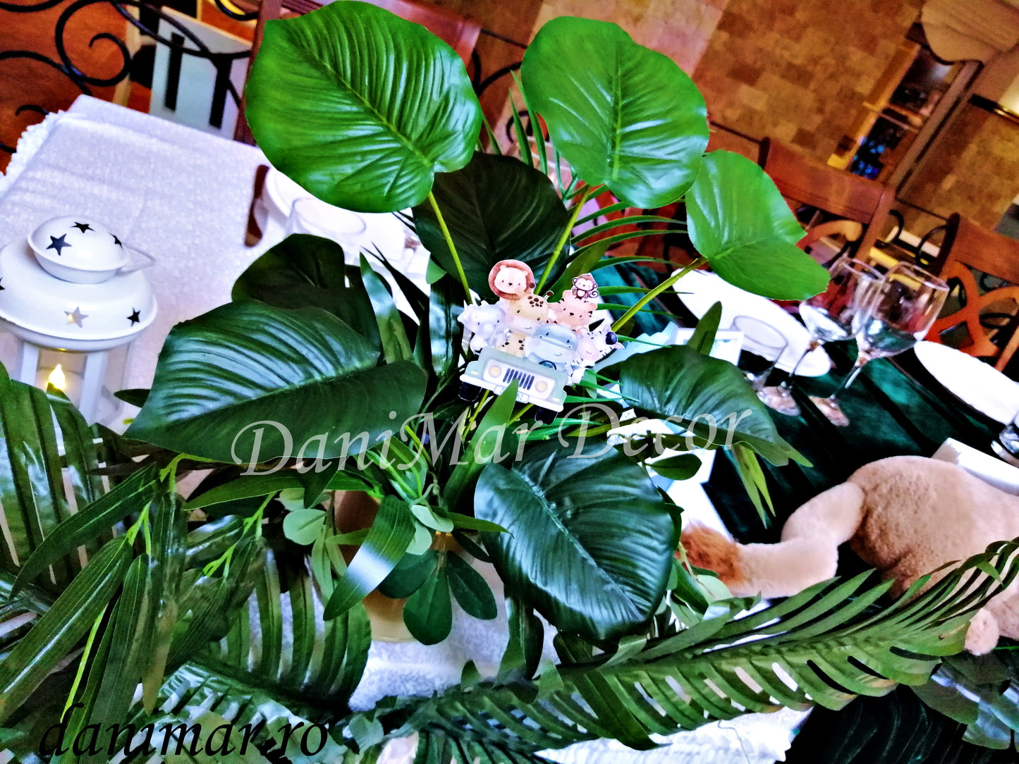 Decor botez ieftin tematica Jungle/ Safari DaniMar Decor Bacau Restaurant Nord Bistro