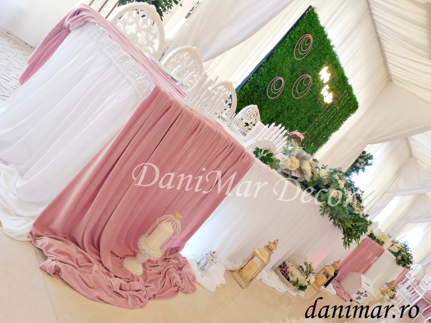 Decor nunta roz