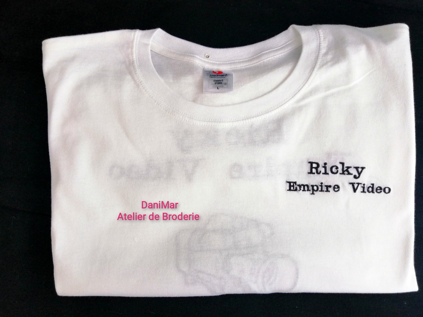Tricou personalizat prin broderie - DaniMar