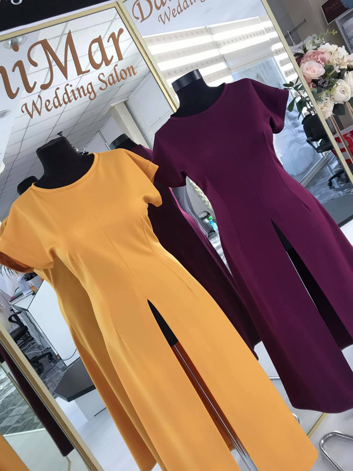 Rochie din lycra cu slit in fata