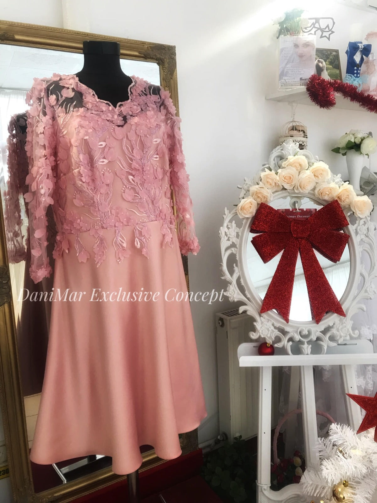 Rochie roz din tafta si dantela 3D - DaniMar