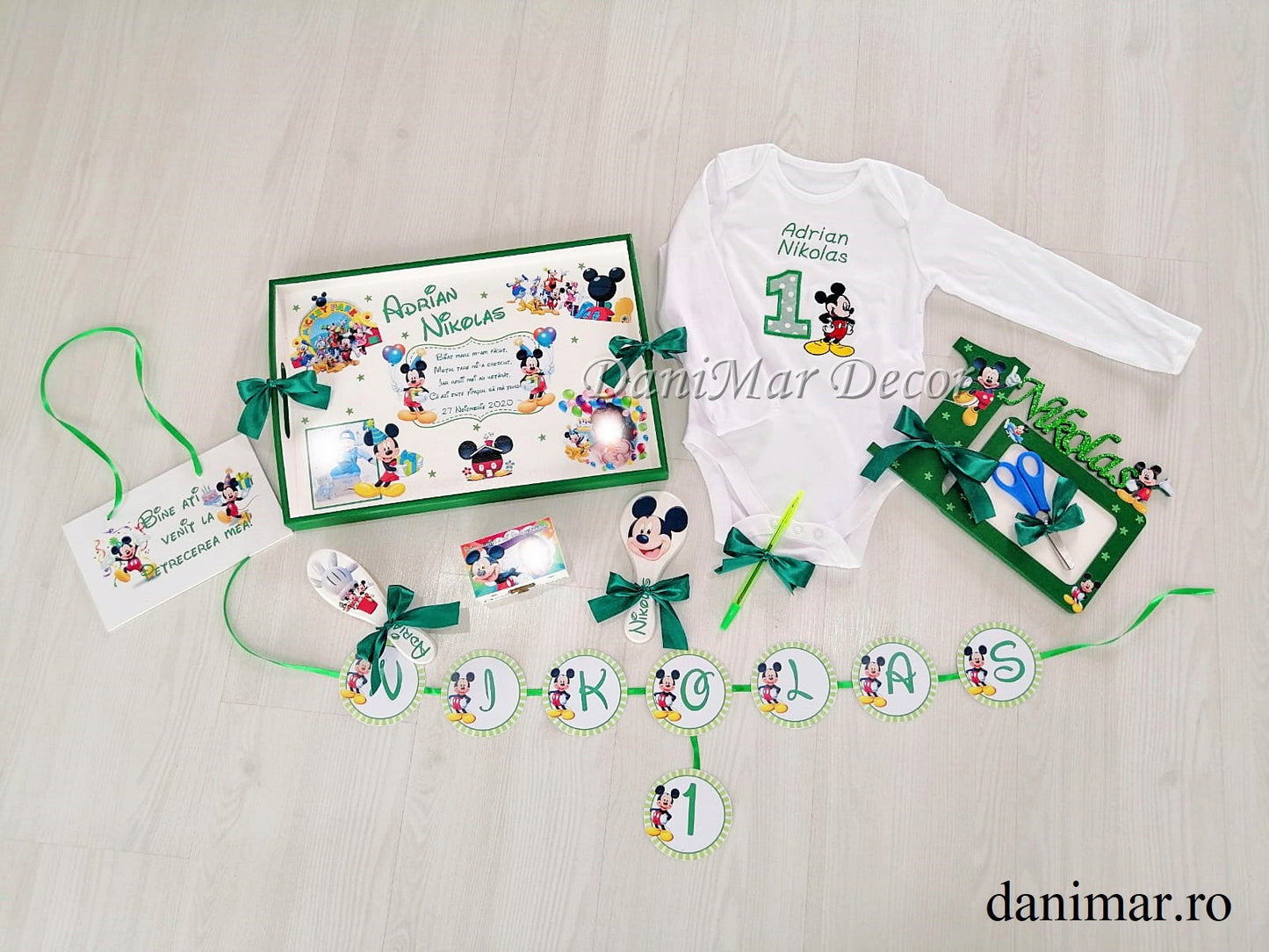 Set tavita mot baietel si body personalizat- Mickey Mouse 02 - DaniMar