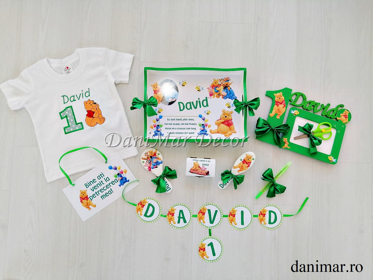 Set tavita mot baietei si tricouri personalizate - tematica Winnie the Pooh 06 - DaniMar