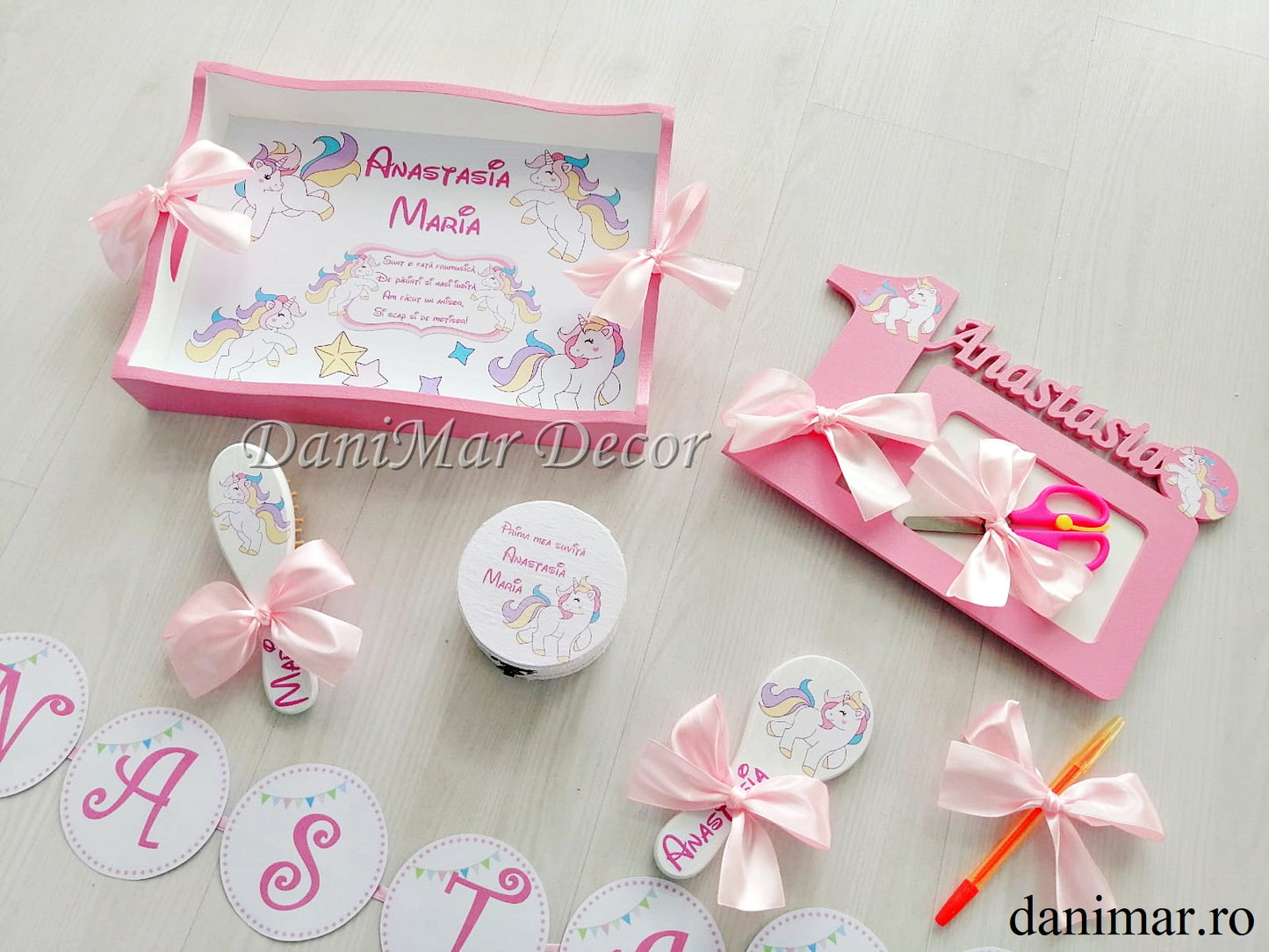 Set tavita mot fetita - tematica Unicorn