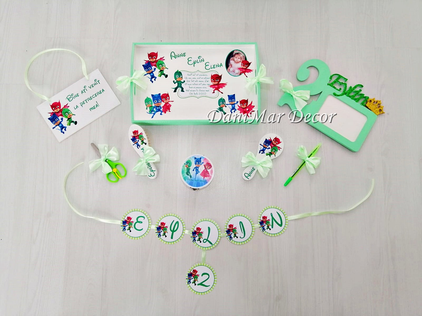 Set tavita mot - Eroi in pijamale - DaniMar Wedding Salon