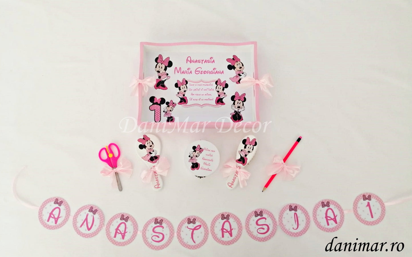 Set tavita mot fetite - tematica Minnie Mouse 13 - DaniMar