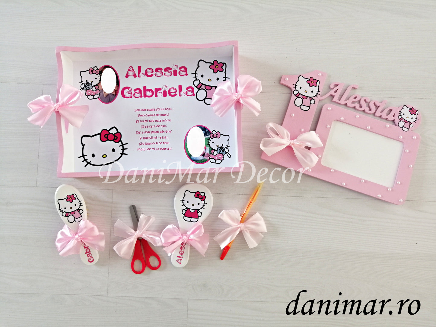 Set tavita mot fetite - tematica Hello Kitty 02