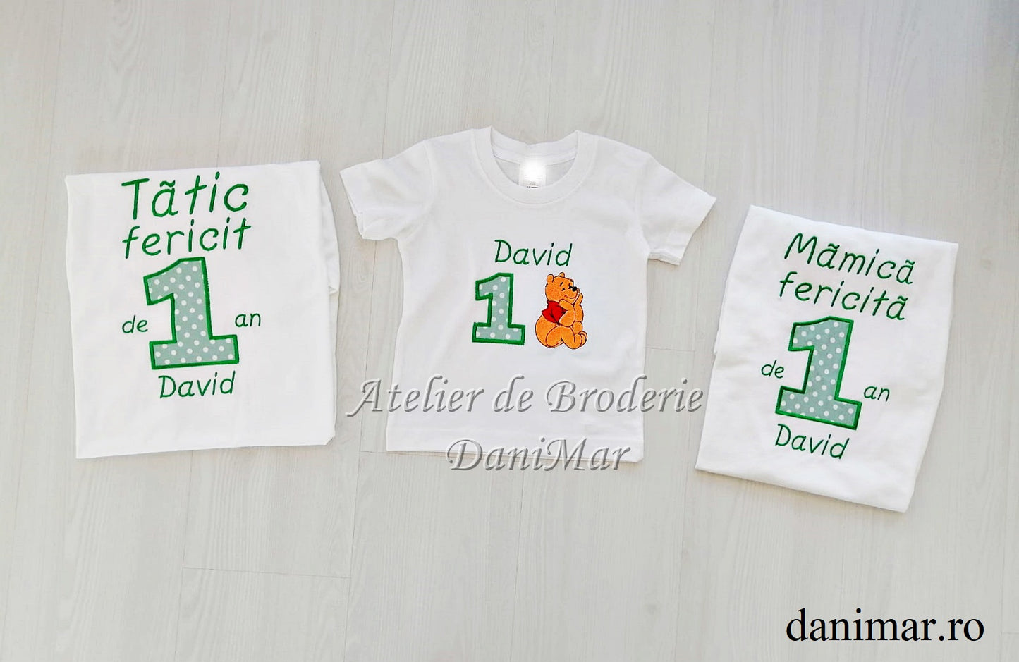 Set tavita mot baietei si tricouri personalizate - tematica Winnie the Pooh 06 - DaniMar