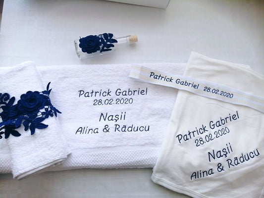 Trusou botez - Personalizare cu broderie - DaniMar
