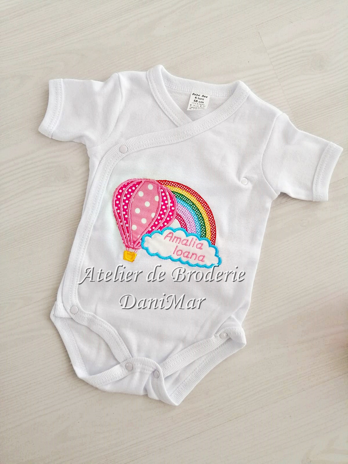 Trusou botez personalizat cu broderie - DaniMar