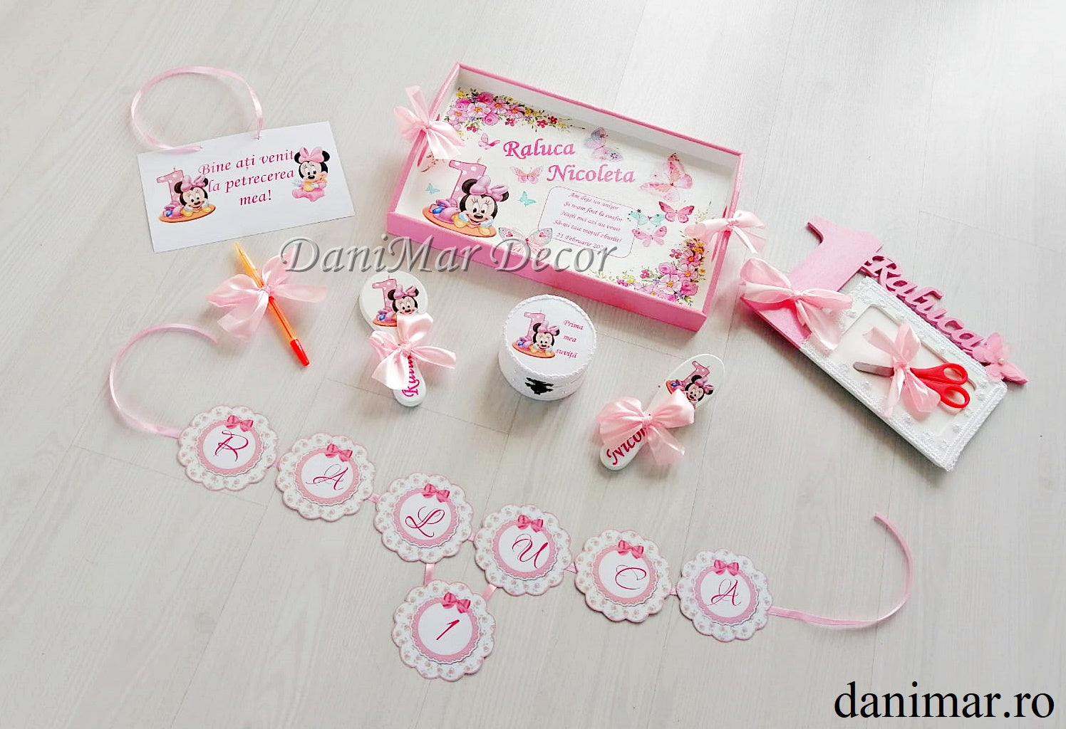 Set tavita mot fetite - tematica Baby Minnie Mouse 03 - DaniMar 