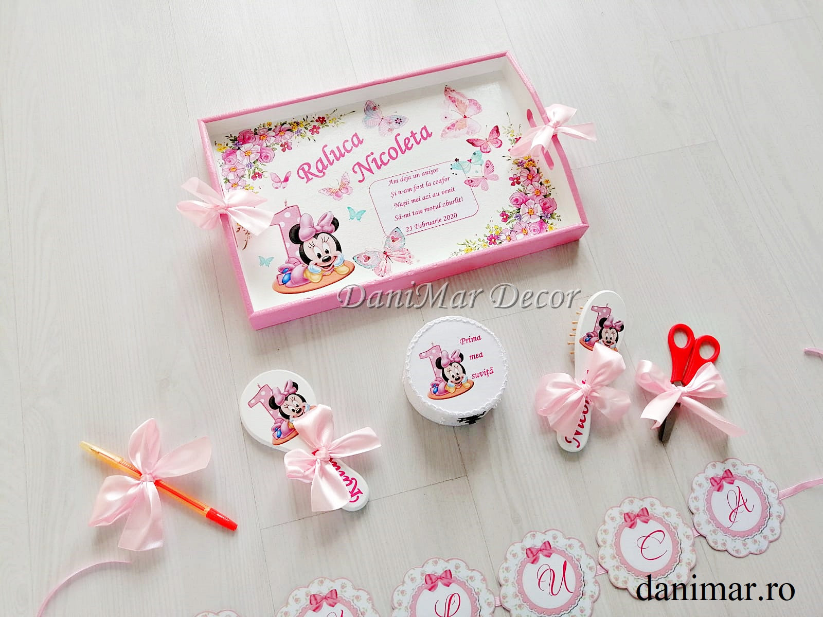 Set tavita mot fetite - tematica Baby Minnie Mouse 02 - DaniMar 